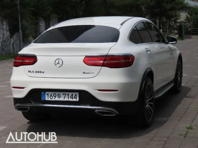 Mercedes-Benz Glc-Class 2018 photo 3