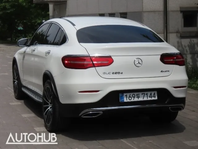 Mercedes-Benz Glc-Class 2018 photo 4