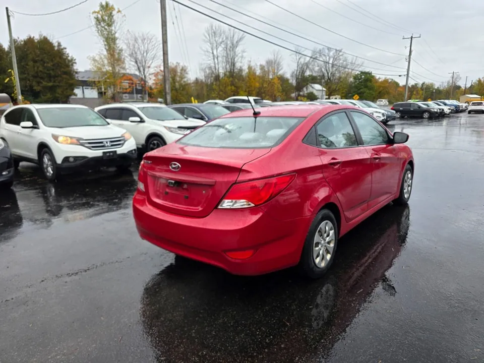 Hyundai Accent 2016 photo 5