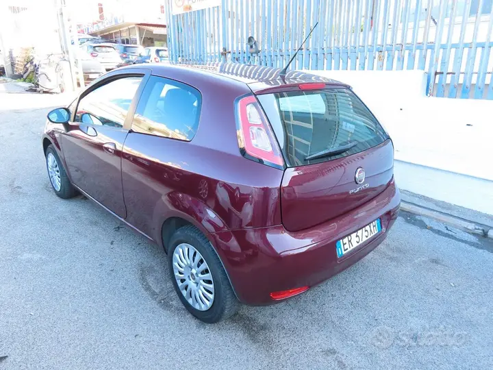 Fiat Punto 2013 photo 3