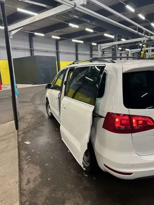 Volkswagen Sharan 2013 photo 3