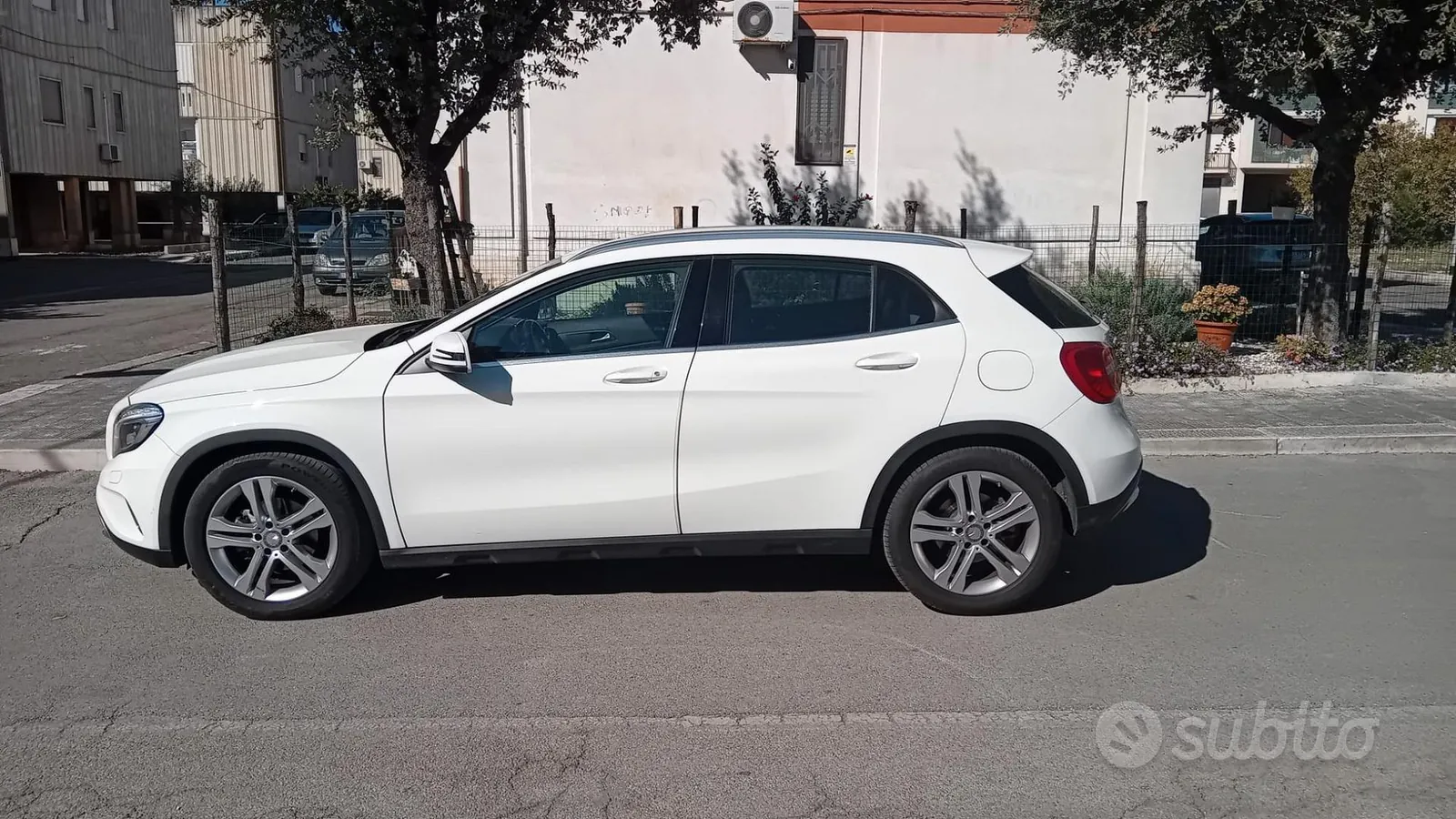 Mercedes-Benz Gla 2016 photo 4