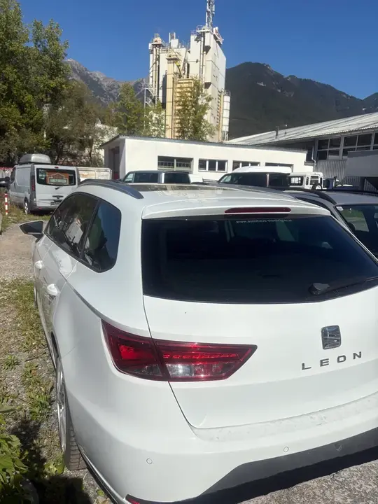 Seat Leon 2015 photo 3