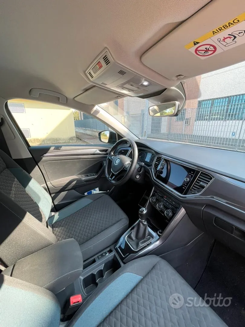 Volkswagen T-Roc 2020 photo 4