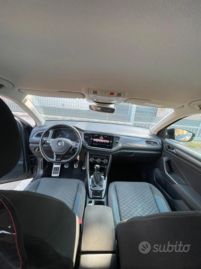 Volkswagen T-Roc 2020 photo 5