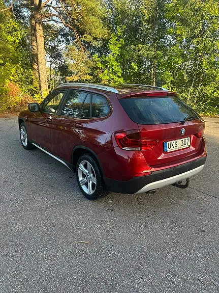 BMW X1 2012 photo 2