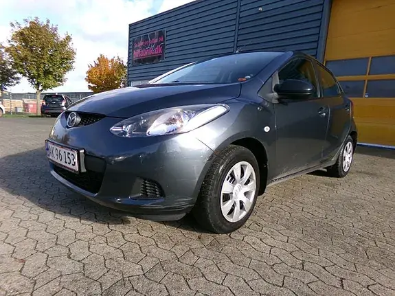 Mazda 2 2008 photo 3