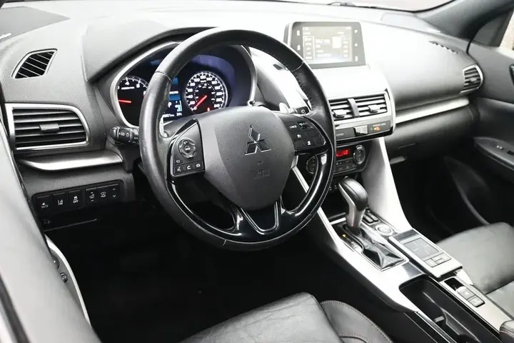 Mitsubishi Eclipse Cross 2020 photo 5