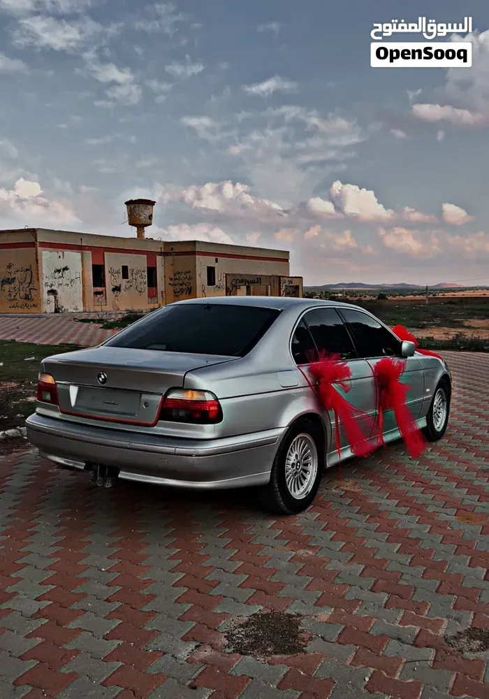 BMW 5 Series 2004 photo 4