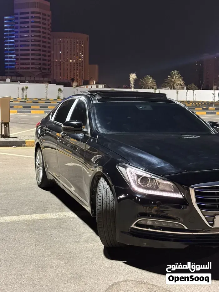 Genesis G80 2016 photo 2