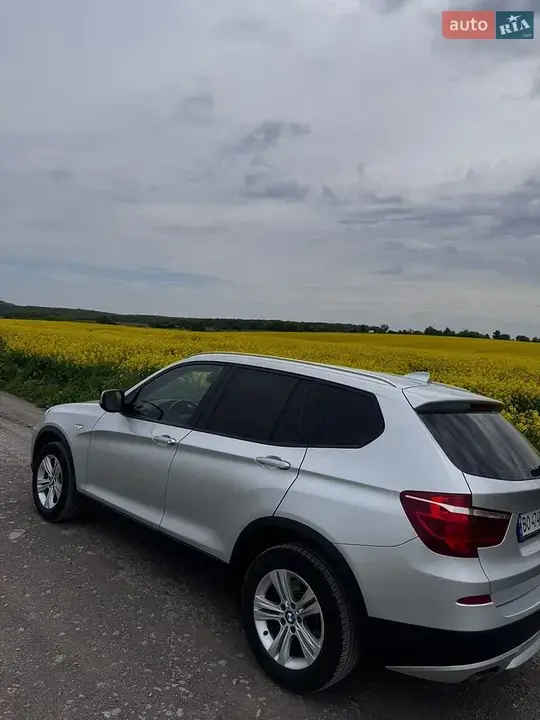 BMW X3 2011 photo 4