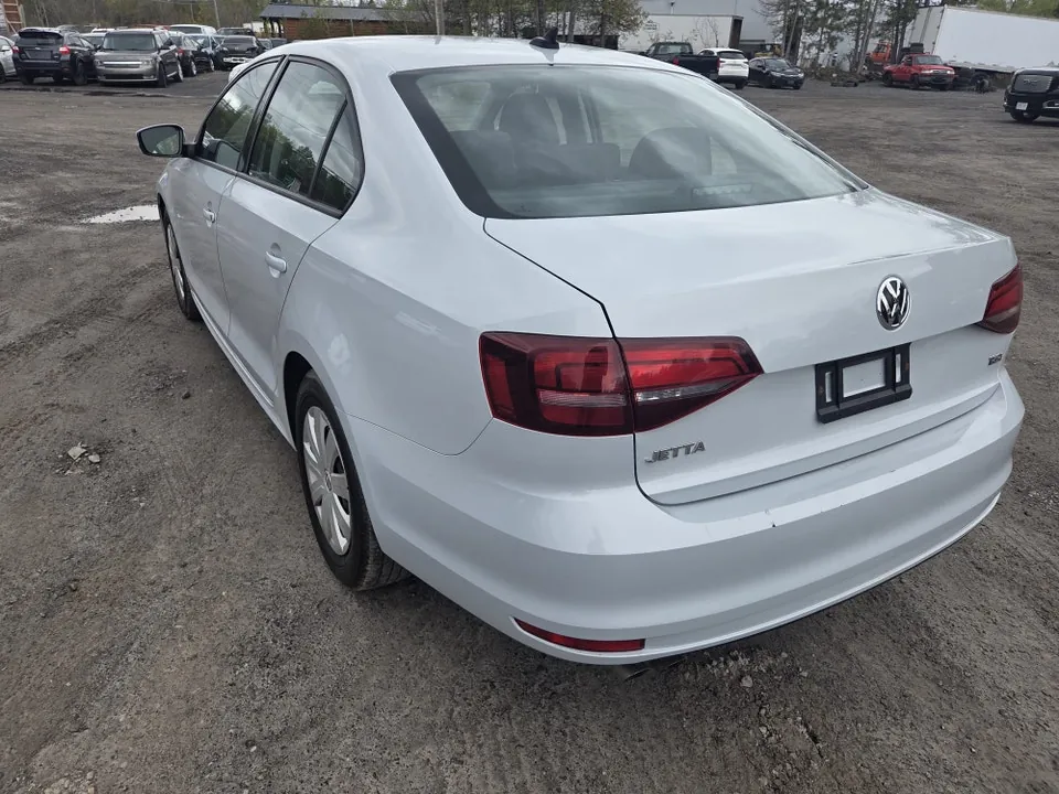 Volkswagen Jetta 2017 photo 5