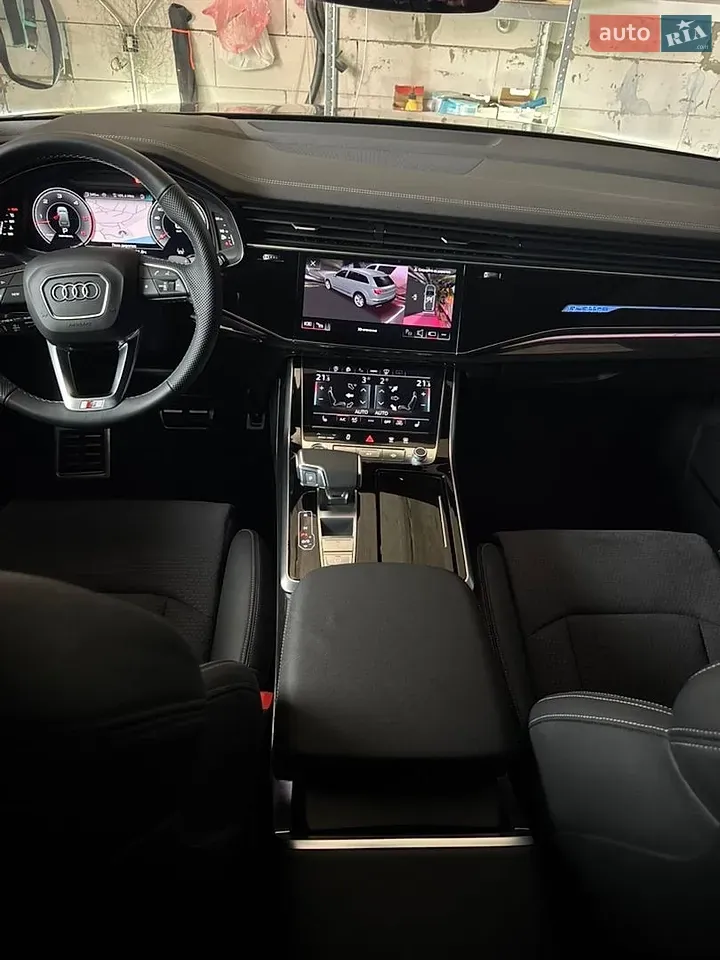 Audi Q7 2025 photo 4