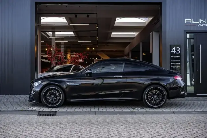 Mercedes-Benz C-Class 2021 photo 2
