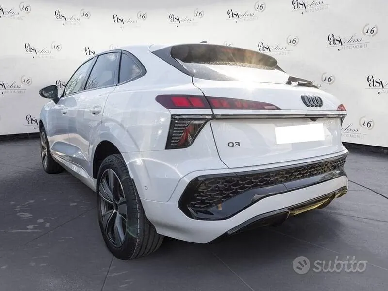 Audi Q3 2026 photo 2