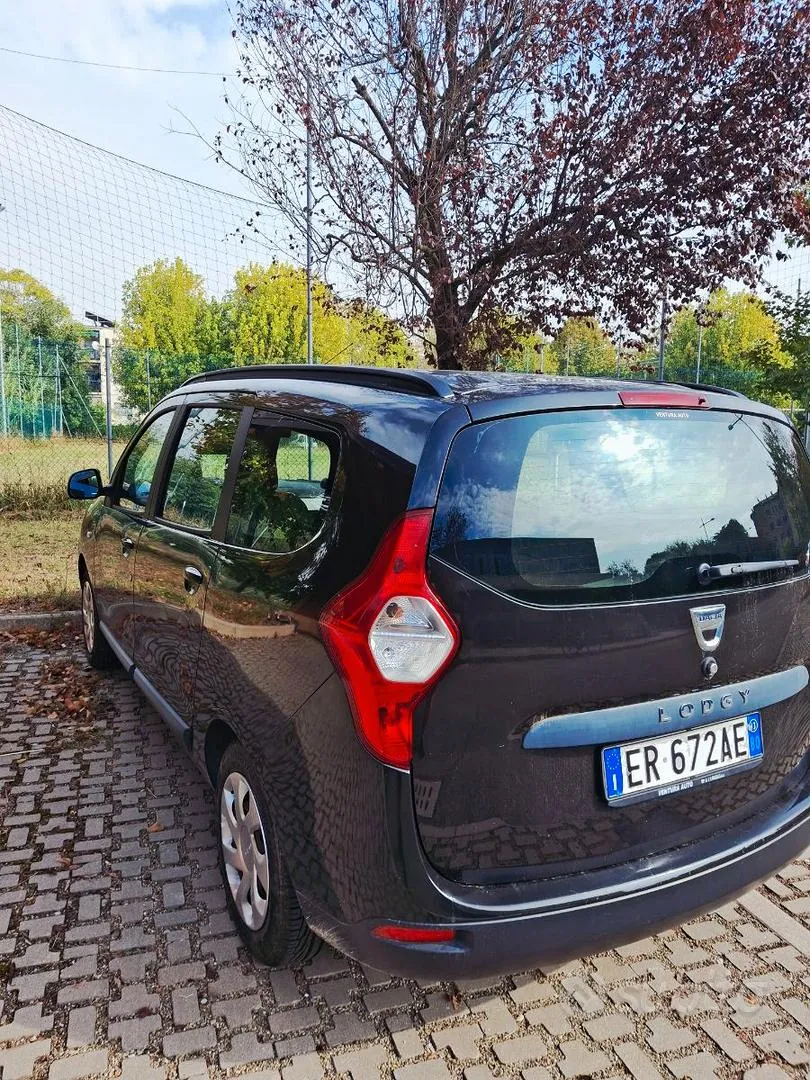 Dacia Lodgy 2013 photo 2
