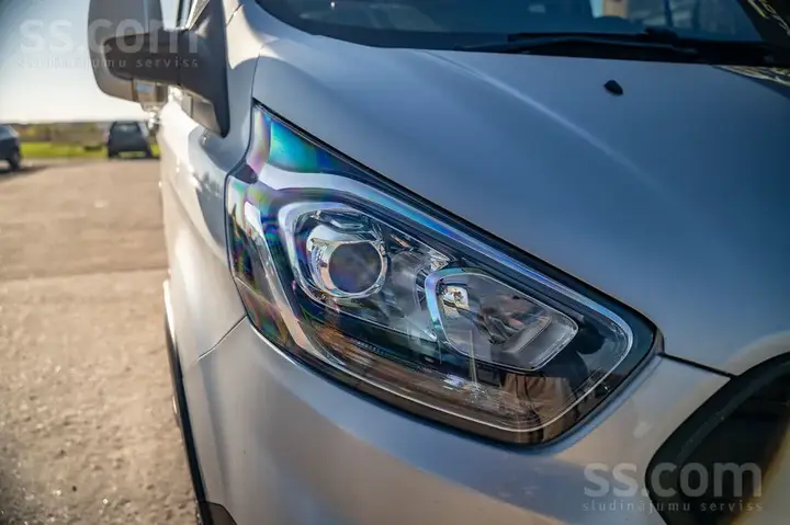 Ford Transit 2021 photo 5