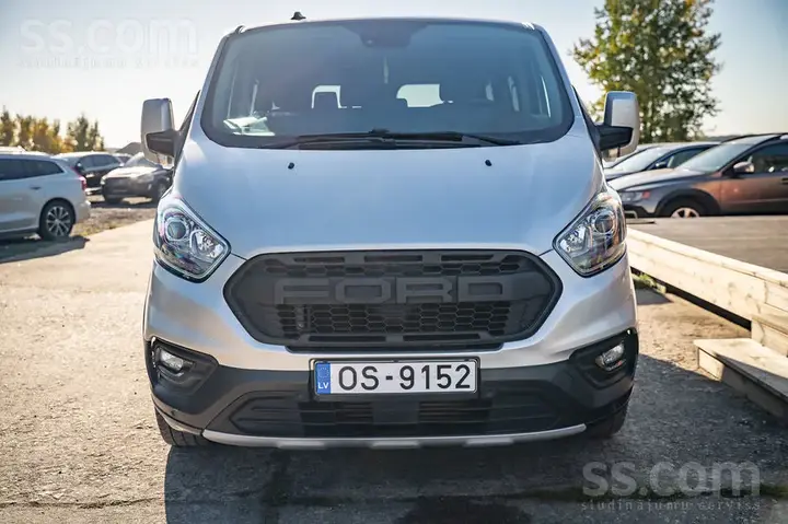 Ford Transit 2021 photo 2