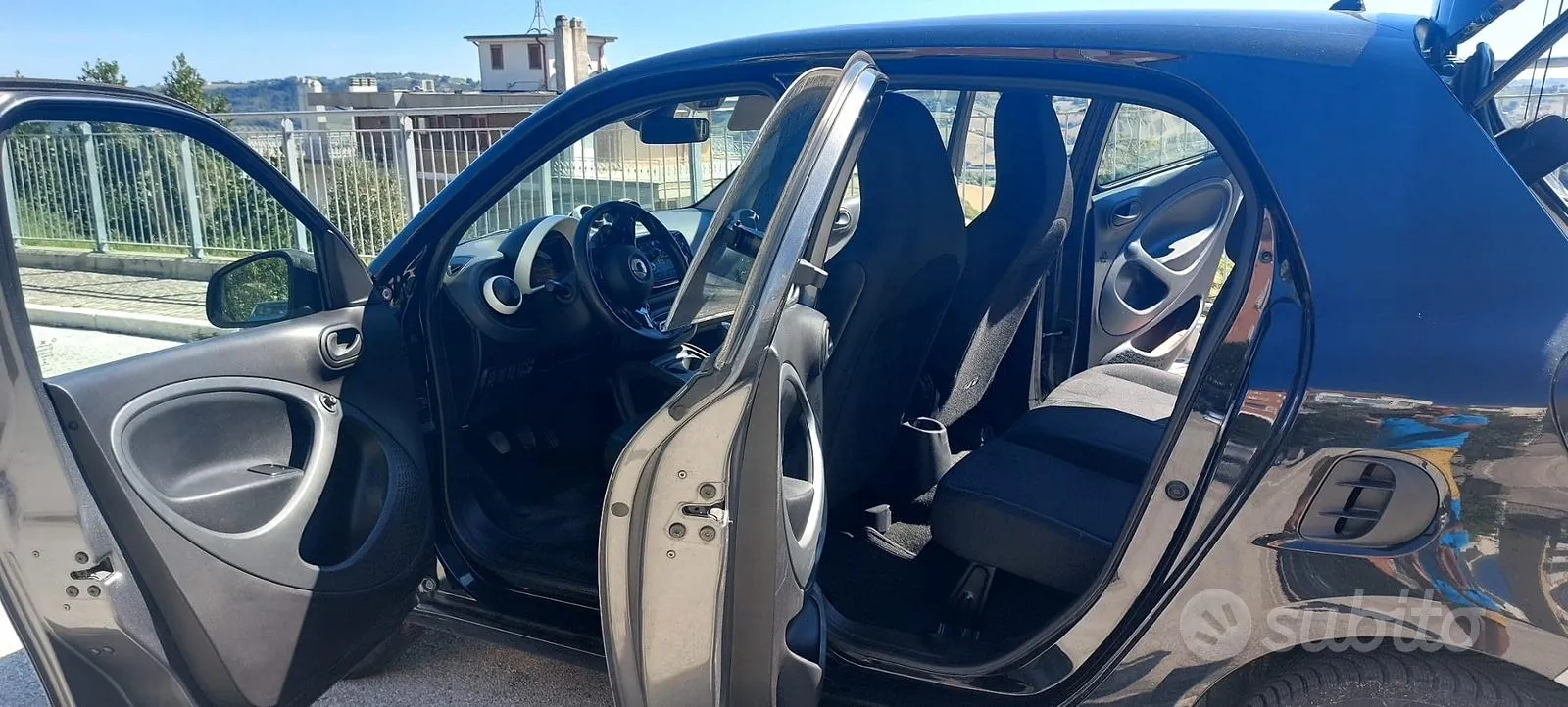 Smart Forfour 2015 photo 5