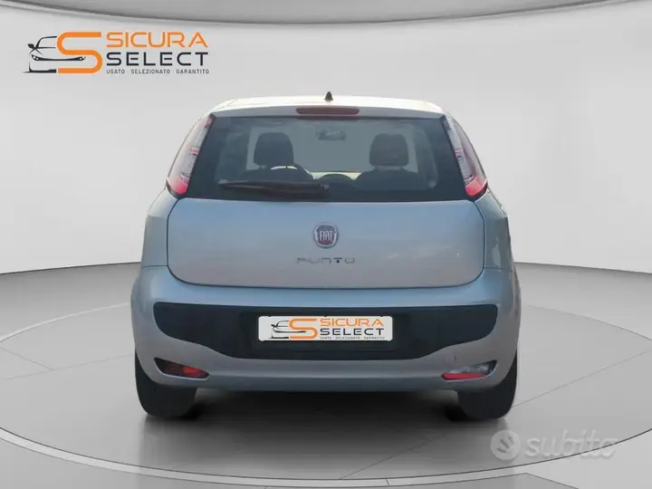 Fiat Punto Evo 2011 photo 4