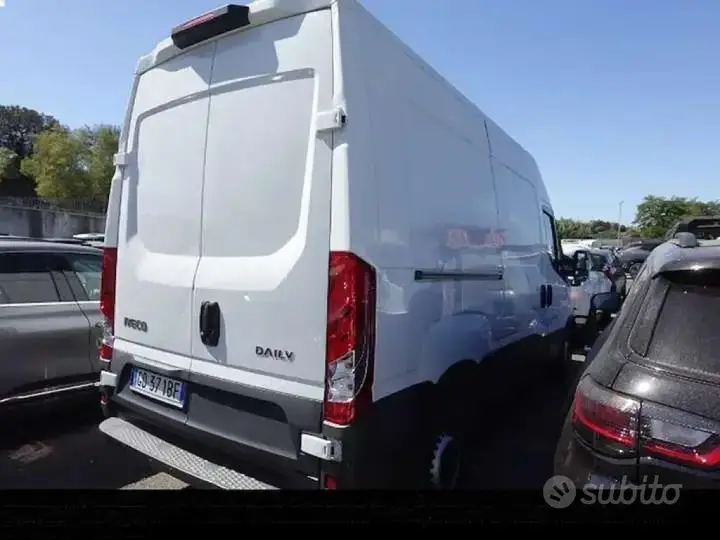 Iveco Daily 2020 photo 5