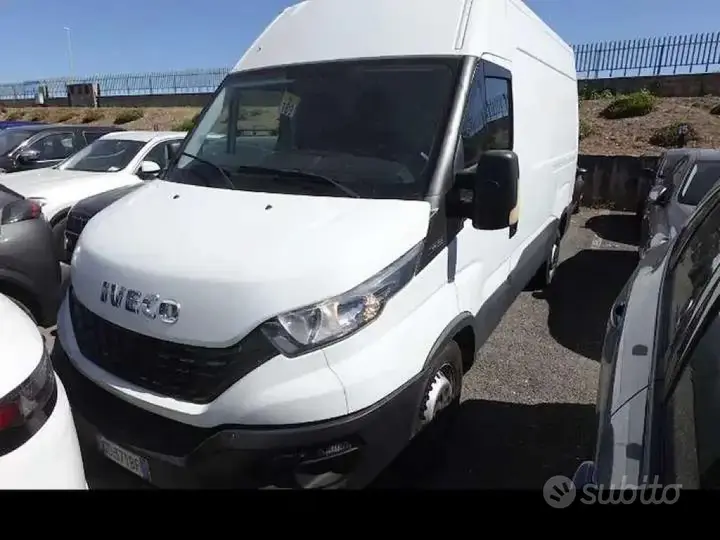 Iveco Daily 2020 photo 3