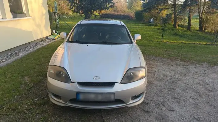 Hyundai Coupe