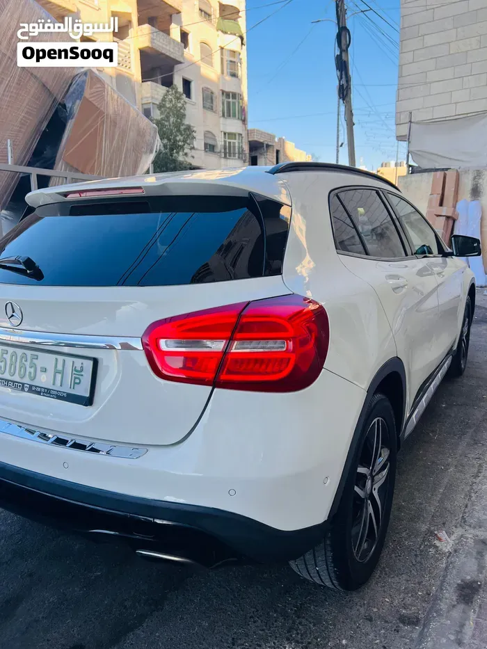 Mercedes-Benz Gla 200 2016 photo 3