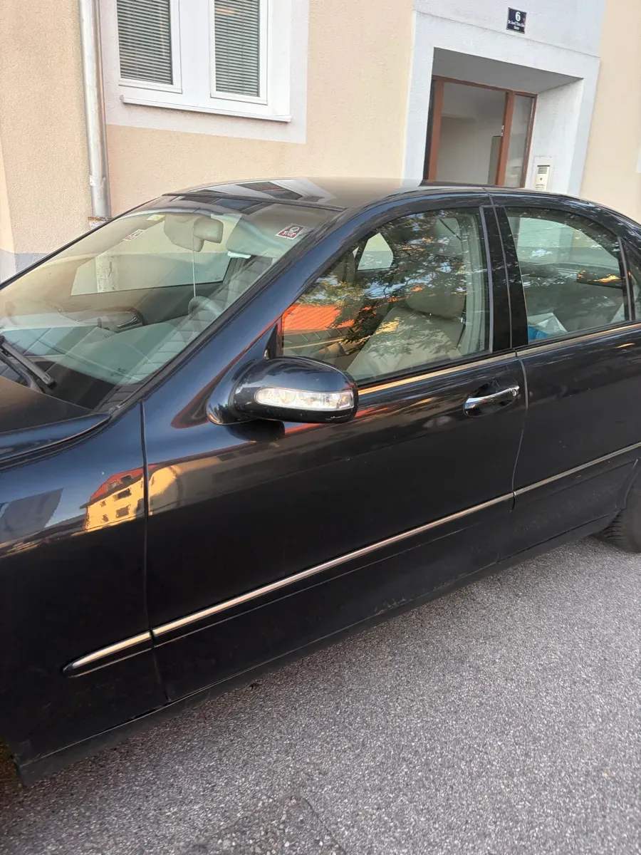Mercedes-Benz S-Class 2002 photo 2