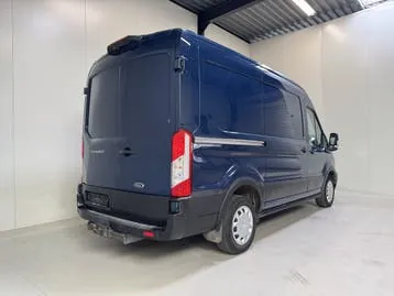 Ford Transit 2021 photo 3