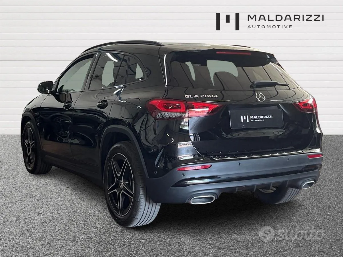 Mercedes-Benz Gla 2023 photo 4