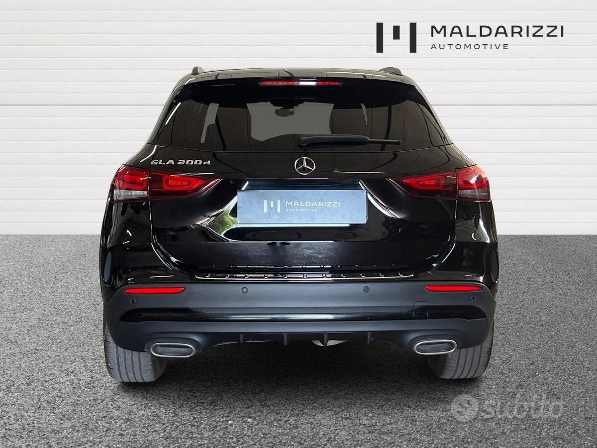 Mercedes-Benz Gla 2023 photo 3