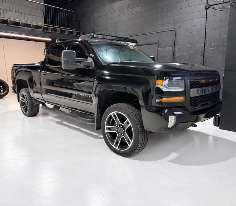 Chevrolet Silverado 1500 2019 photo 2