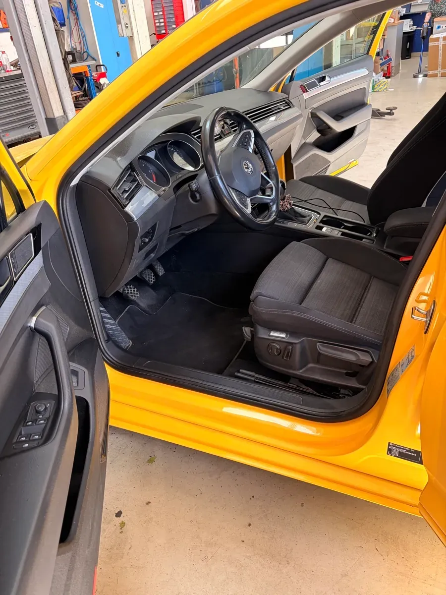 Volkswagen Passat 2020 photo 2