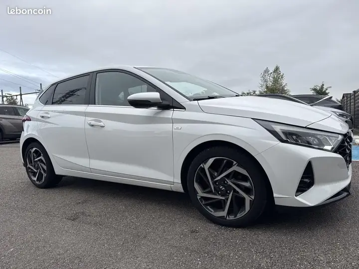 Hyundai I20