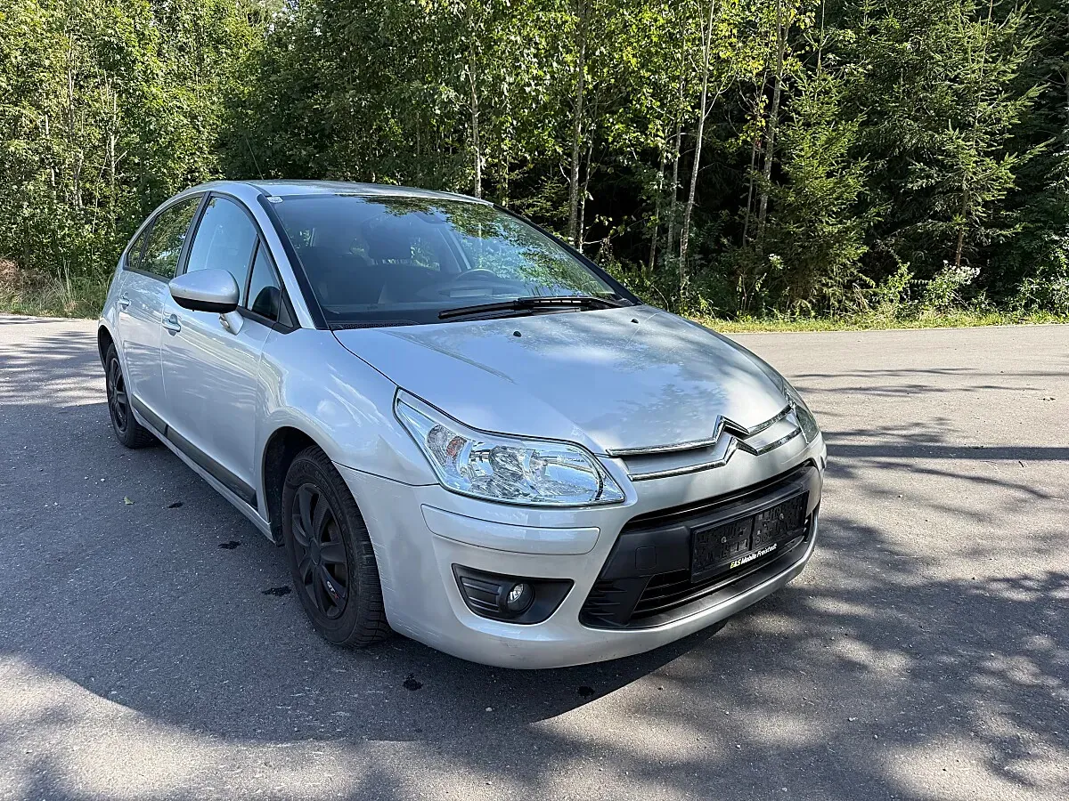 Citroen C4 2009 photo 2