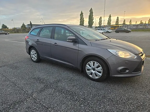 Ford Focus 2012 photo 4
