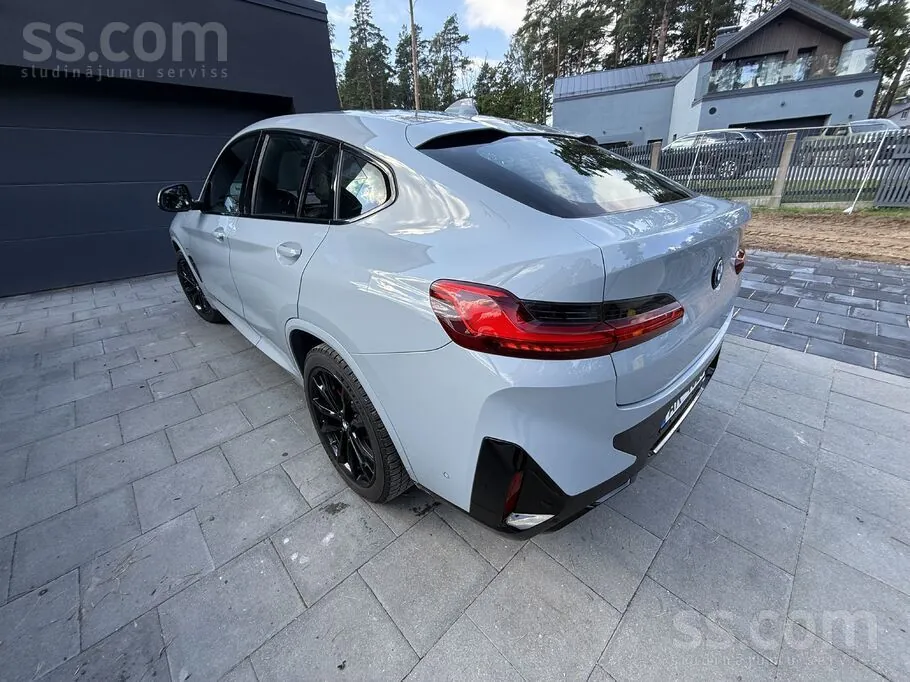 BMW X4 2023 photo 2
