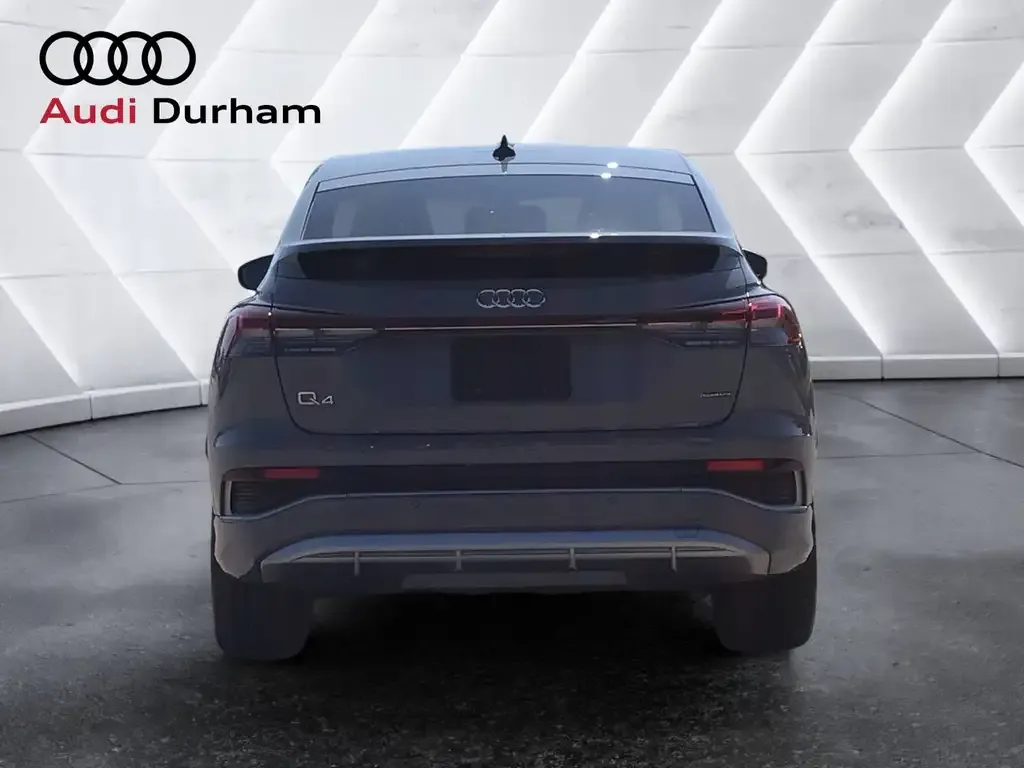 Audi Q4 E-Tron 2023 photo 4