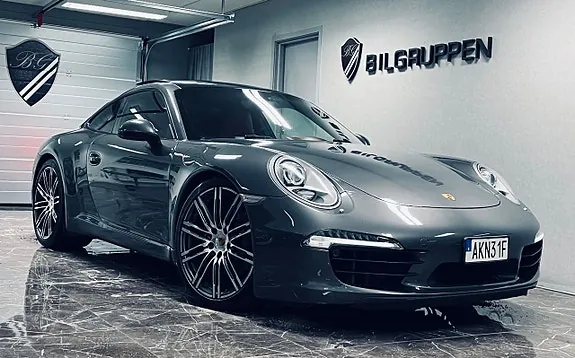 Porsche 911 Carrera S 2015 photo 3