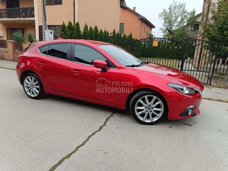 Mazda 3 2014 photo 2