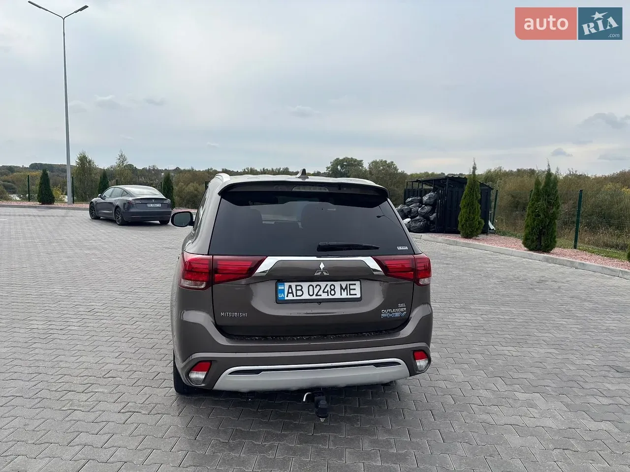 Mitsubishi Outlander 2019 photo 3