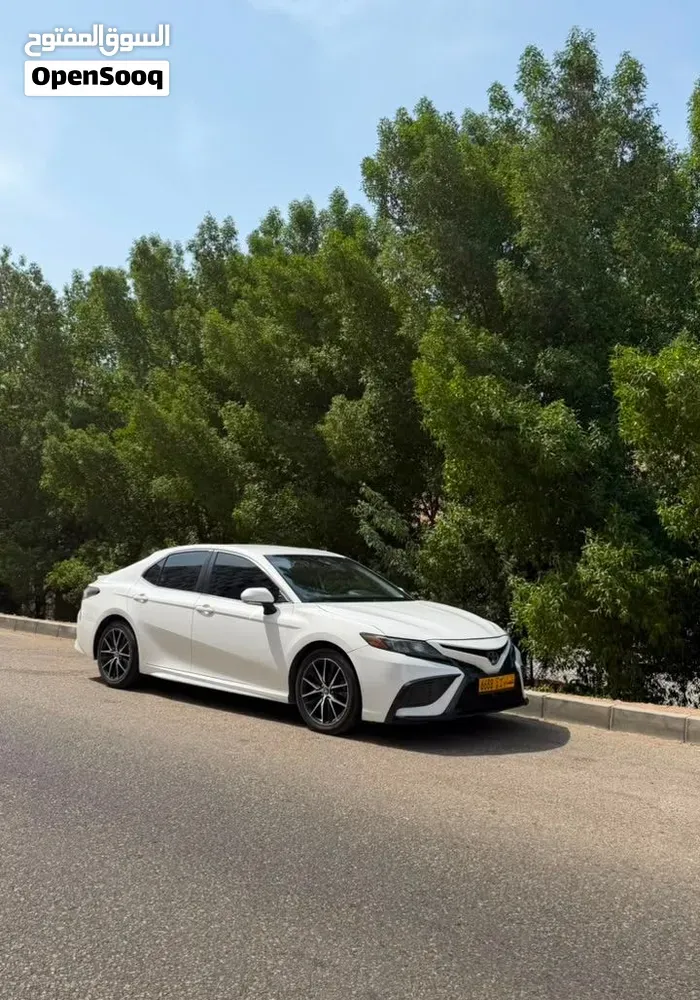 Toyota Camry 2022 photo 4