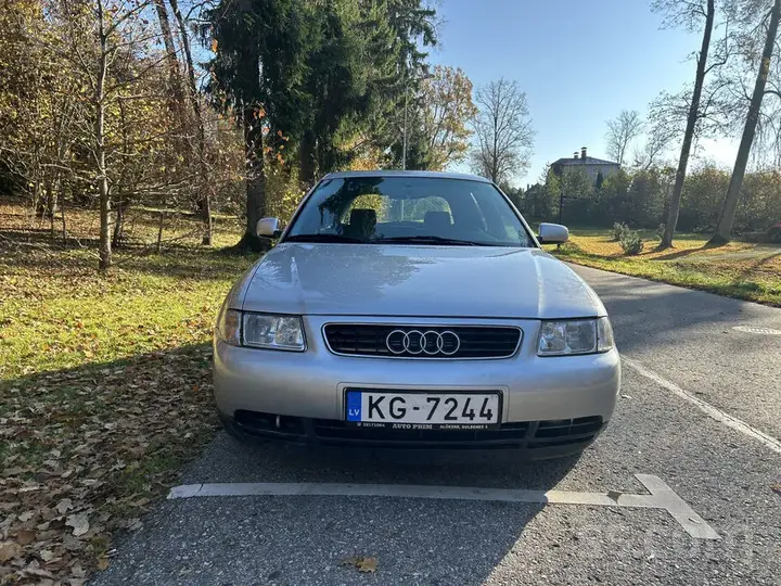 Audi A3 2000 photo 2