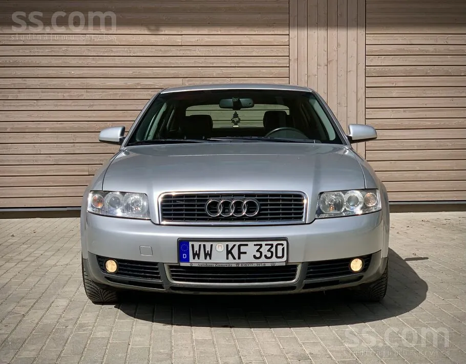 Audi A4 2003 photo 5