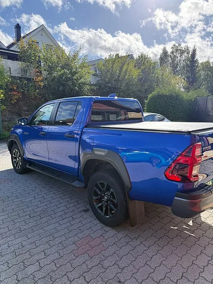 Toyota Hilux 2024 photo 5