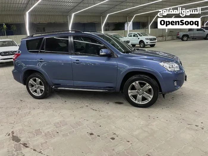 Toyota Rav4 2009 photo 2