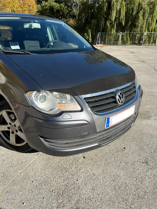 Volkswagen Touran 2007 photo 3