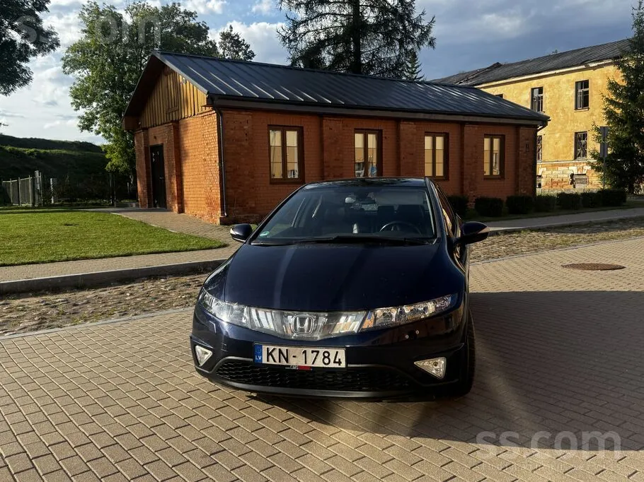 Honda Civic 2008 photo 2