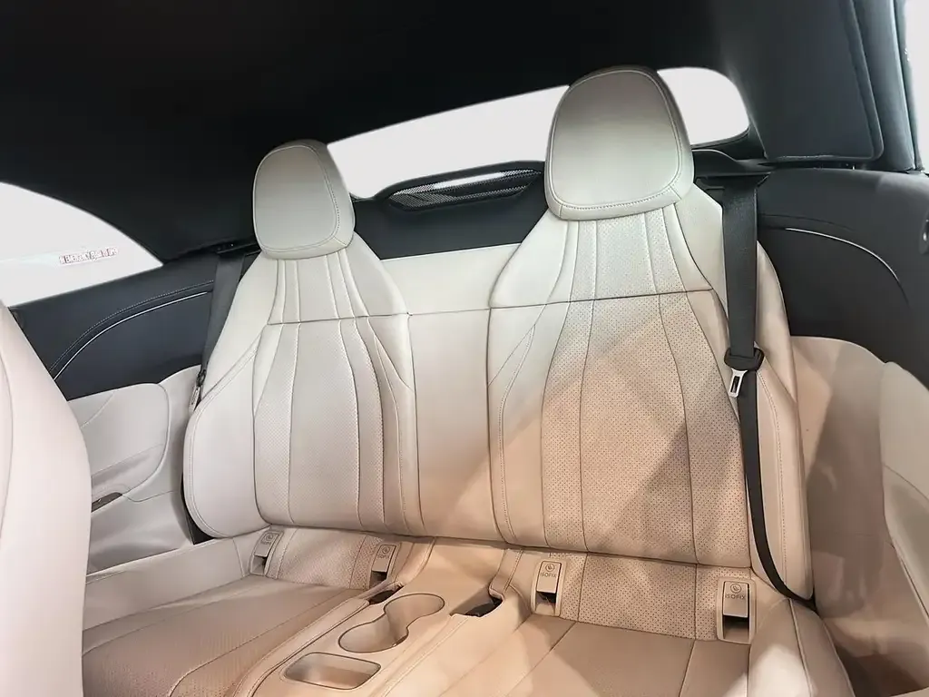 Mercedes-Benz Cle Convertible 2026 photo 4